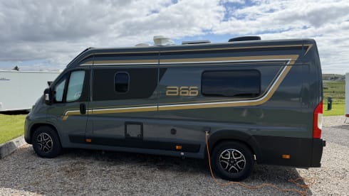 Bertie – Beautiful Burstner 
