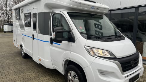 Jimmy – Super camper with lifting bed and length beds
