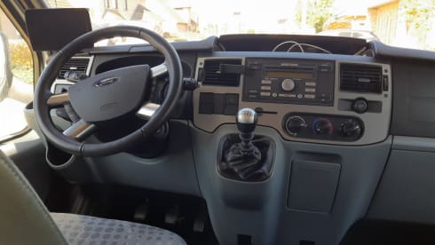 4p Chausson semi-integrated from 2013