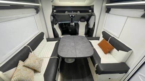 4p Challenger 380
