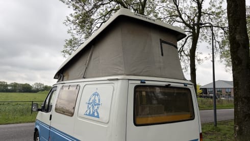 Onze kipnugget – Bus Ford 4 places de 1990