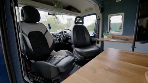 Big Baloo  – Fully loaded, 2 berth, off-the-grid, Campervan in Leeds, Yorkshire
