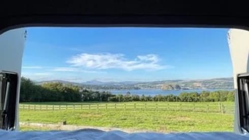 Iona (Manual) – Auto-Trail Expedition from 2024 (Manual)