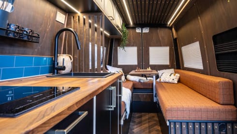 Harris – 2 berth Mercedes-Benz integrated from 2023