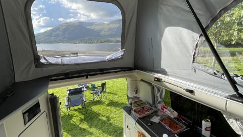 McNugget – 4 berth Ford Nugget Plus campervan, 2022