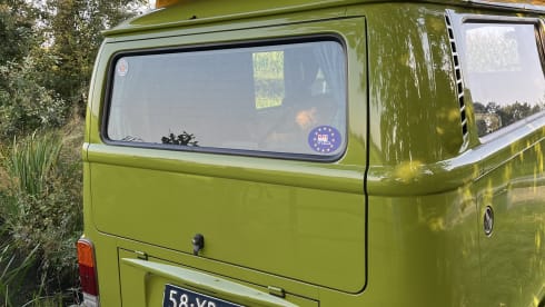 Joyo – 4p Volkswagen campervan from 1976