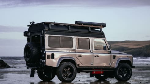 VENTURE – Ultimate Land Rover Camper - 4 berth - Cornwall