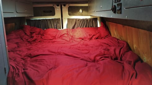 Soulis – 3 seater campervan motorhome (2002)