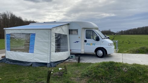 Pilote – 4p Fiat integrated uit 2002