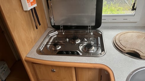 Campie – 4p Chausson semi-integrated uit 2004