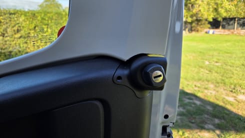 Hymer Yellowstone '24 - Automatic with tow bar 3T