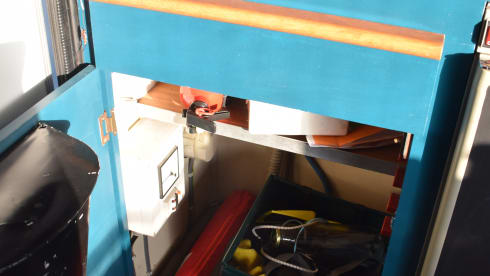 Maeve – Camper with wood stove
