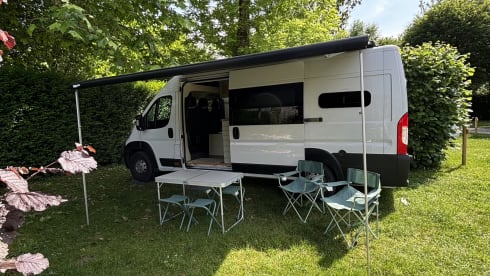 Luxury Family Campervan 