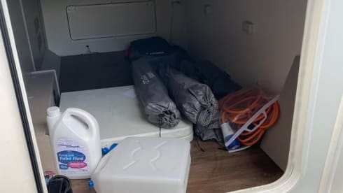 6 berth Swift Edge 476 from 2022