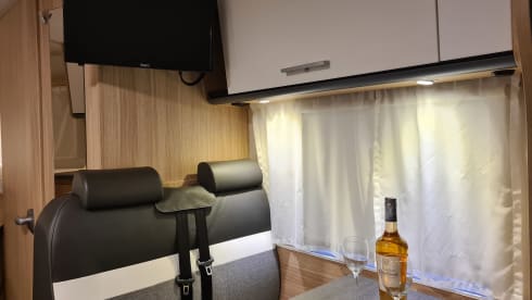 2p Sunlight of 2020 compact and comfortable