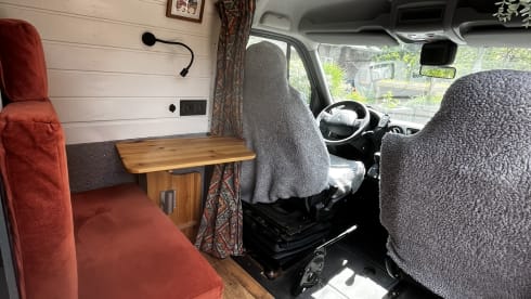 Mosi – Luxury off-grid camper for 2p, automatic and kitchen with quooker