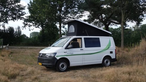 California 1 – Volkswagen bus camper
