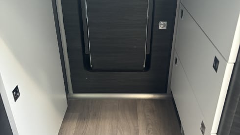 4p Benimar semi-integrated uit 2025