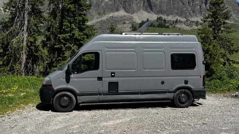 Rocket – 2p Renault bus uit 2005