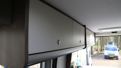 Roja │ Spacious and luxurious double camper
