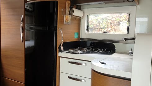 Mijn trots – Spacious 4 person Fiat Ducato Elnagh de luxe semi-integral built in 2016