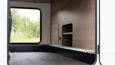 Carado T448 (1) – Ultimate Freedom! Very luxurious camper with length beds and fully equipped