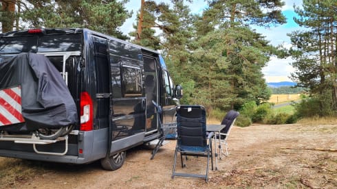 Black Rhino – Compact (5m41) Hobby K55, Automatic 150pk Fiat Ducato, with all the luxury