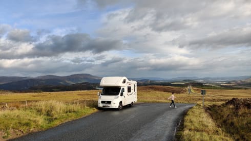 Family Fiat Bessacarr  5berth/5belt Motorhome Hire