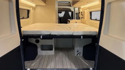 Colombus 600e – Premium Campervan met Vloerverwarming en Hefdak – Westfalia Columbus 600 E