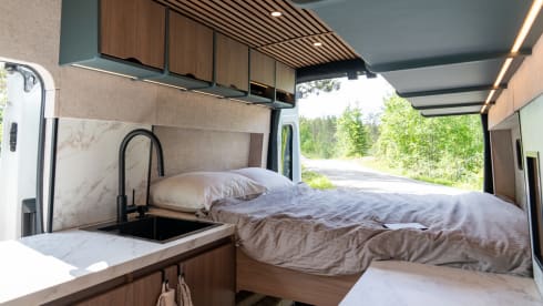 Womby – 2-seater Ford Transit L3H3 van from 2019