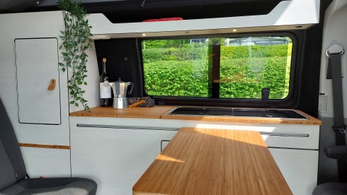 Volkswagen || 4x4 || Off grid || Bus camper