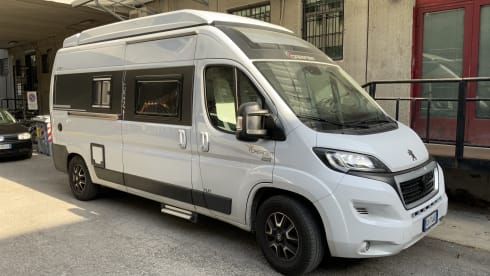 Flavio – Dreamer 4-seater van
