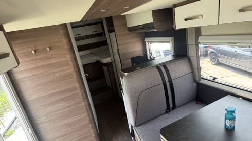 5p Knaus semi-integrated from 2019