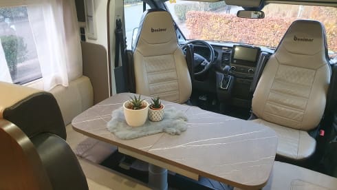4p Benimar semi-integrated from 2022