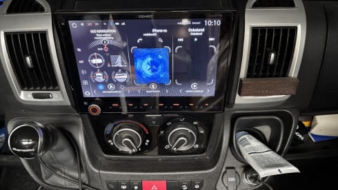 Adria Coral 670 met lengtebedden. Met alles erop en eraan! 