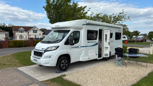 Nansi  – Compass 196 6 berth Motorhome 