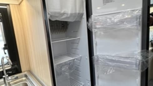 4p Sun Living semi-integrated from 2025