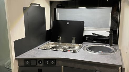 5-person Chausson semi-integrated (Nordic edition) from 2022