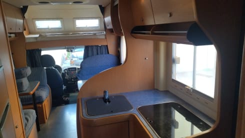 Rinus – Laika Ecovip 2.1 attic camper