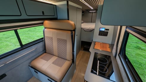 Thor – VW Crafter 5 Berth Motorhome