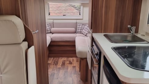 6 berth Fiat semi-integrated from 2016