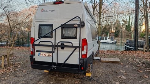 NEW Dreamer camper five from 2022 - family camper van
