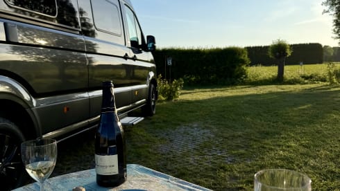 Daniël – Glamping with the Grand California!