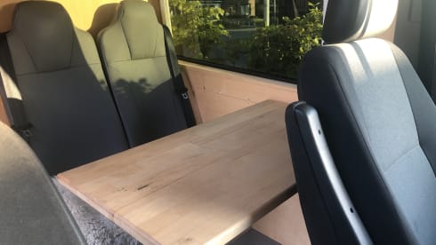 2021 4-person Volkswagen campervan