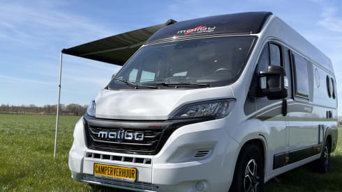 Making Memories 5 – 2023 Malibu charming GT640 Automaat luxe Buscamper skyview 