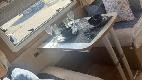 6 berth ford rimor koala