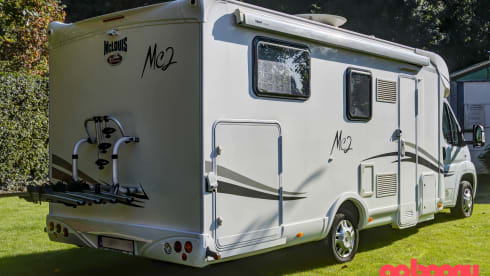 Rental of well-equipped family camper