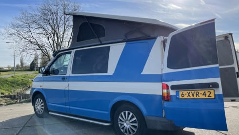 Blastoise – Volkswagen T5 camper van
