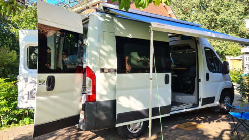 Libe – 2p Peugeot bus from 2007