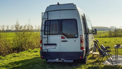 Richard – Ecological Self-Build Camper (Automatic) - Opel Movano 2015 – Richard 